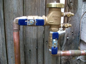 Ball valves in operating position.